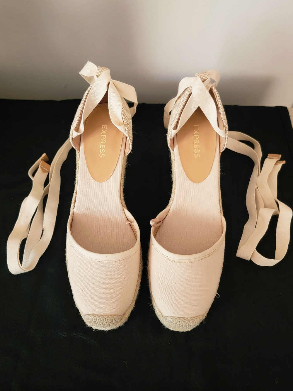 Express Cream Canvas Ankle Tie Espadrille Platform Wedge Sandals - 6.5 NWOB